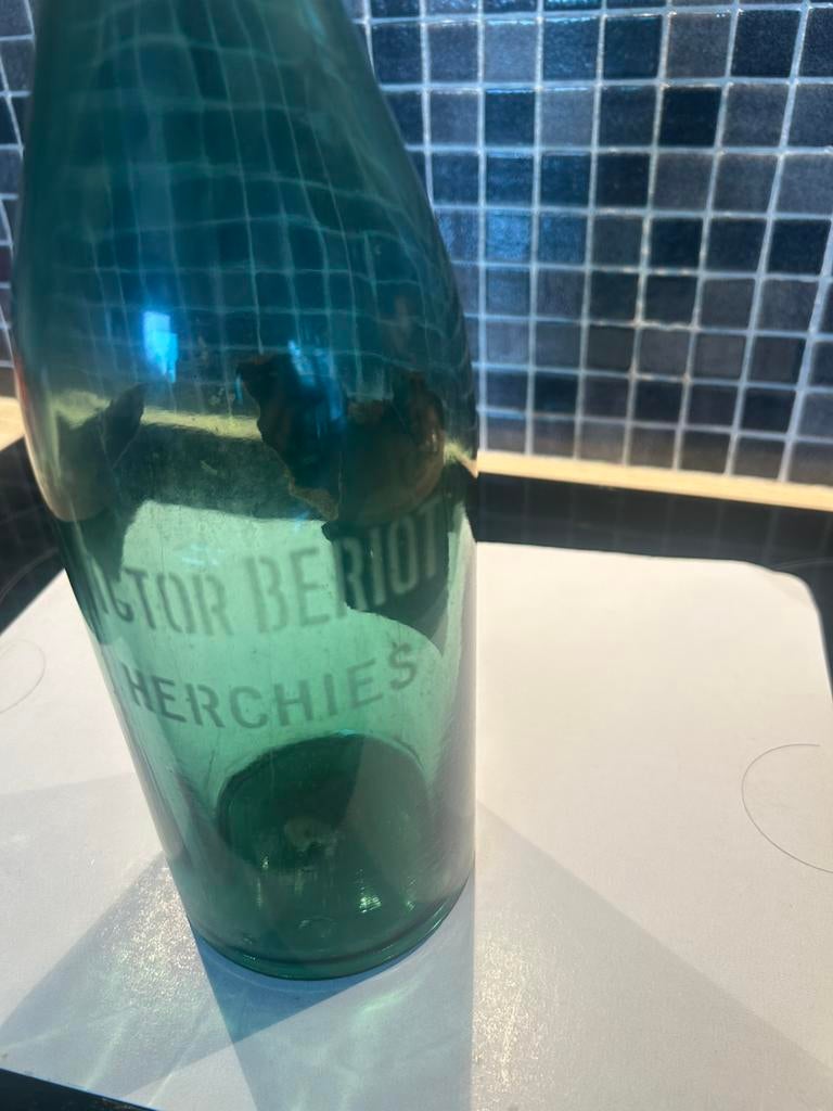 Ancienne bouteille brasserie Victor Beriot Herchies, Ophalen of Verzenden, Zo goed als nieuw