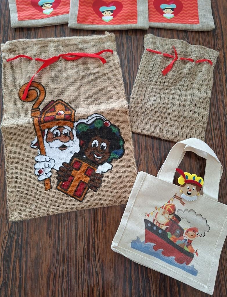 Jute juten zak zakken zakje zakjes pakjesavond sinterklaas, Diversen, Sinterklaas, Ophalen of Verzenden, Zo goed als nieuw