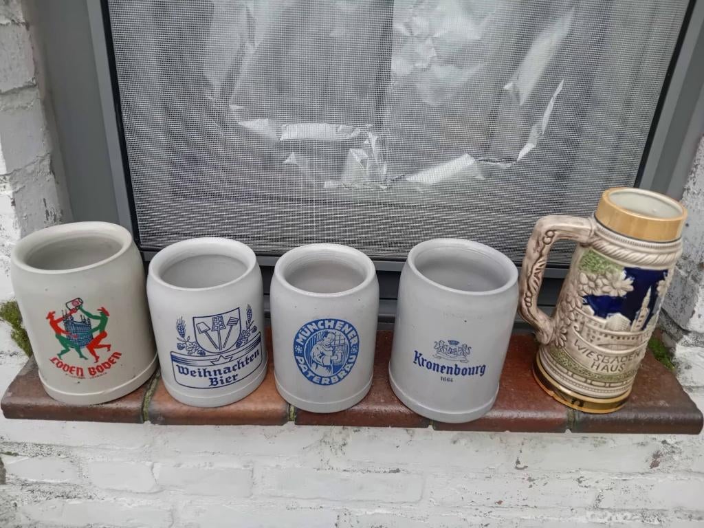 5 bierkruiken, Ophalen