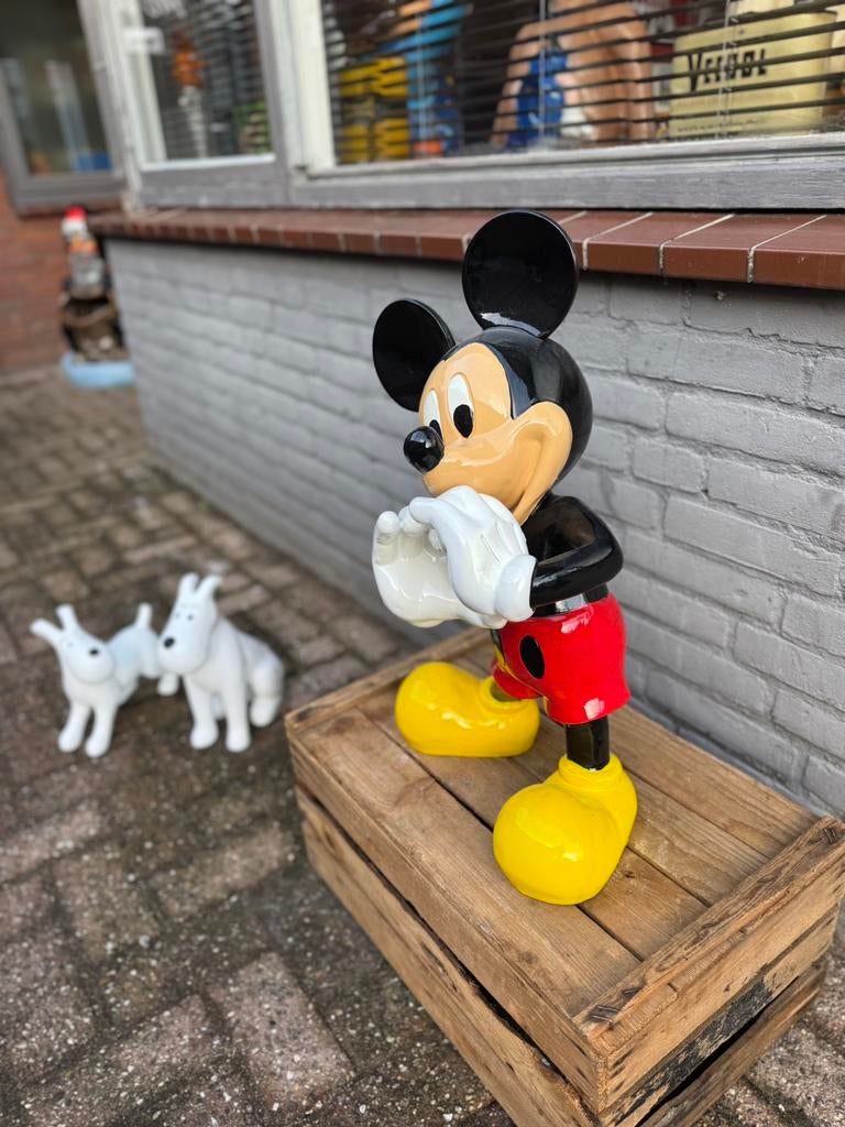 Statue de Mickey Mouse avec cœur, Enlèvement, Mickey Mouse, Comme neuf, Statue ou Figurine