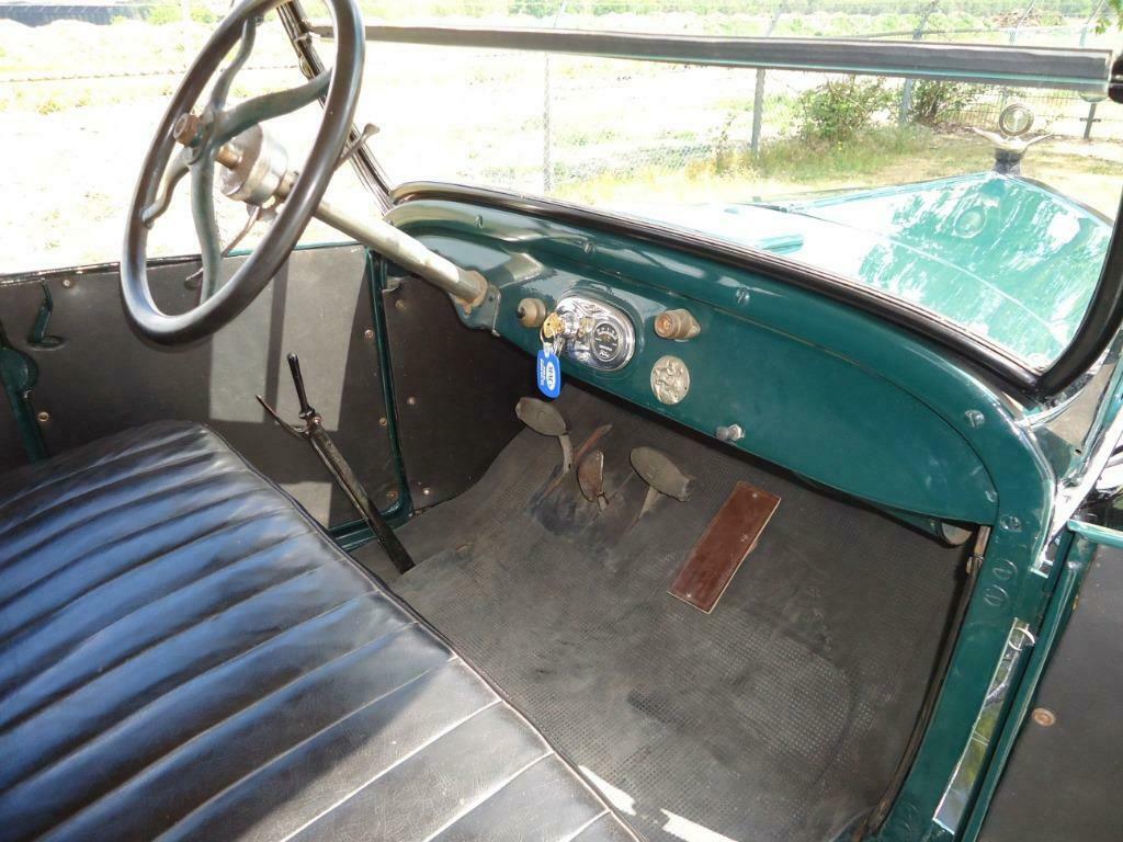 Ford T-Ford 4-door convertible 1927 Belgische wagen, foto 3