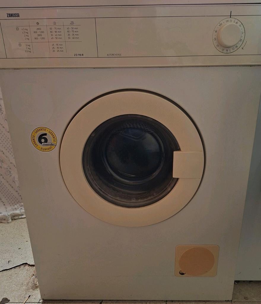 Droogkast Zanussi TD 420E, Elektronische apparatuur, Ophalen, Gebruikt, Luchtafvoer, 4 tot 6 kg