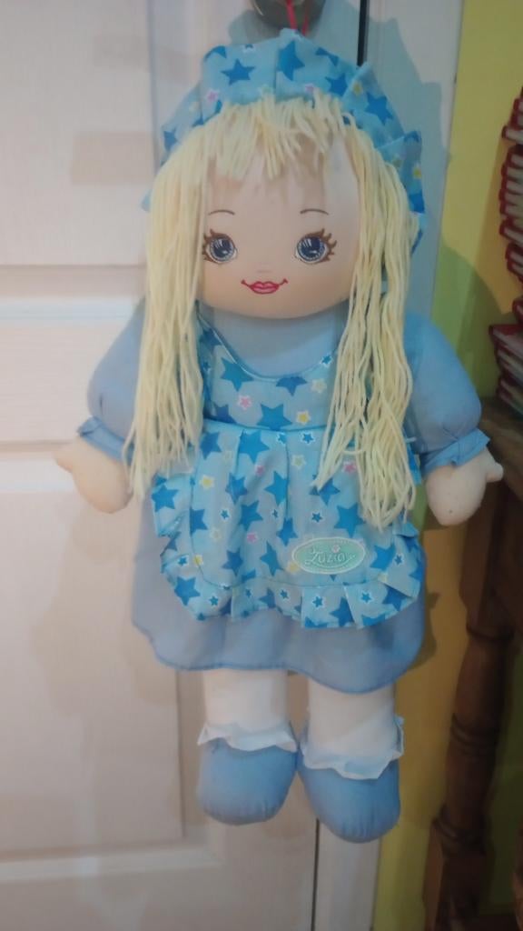 Poupée