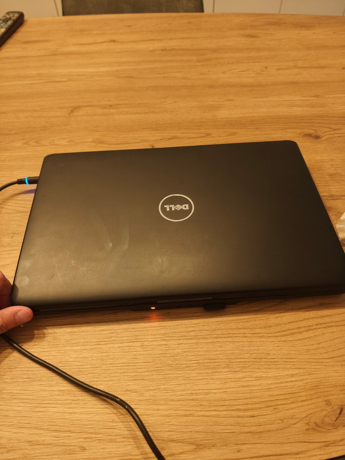 Oude Dell Inspiron laptop (Windows 7), Computers en Software, Ophalen