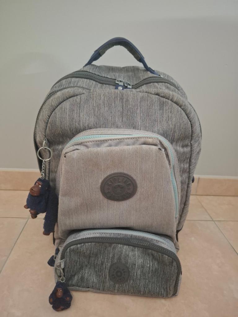 Cartable kipling avec plumier, Bijoux, Sacs & Beauté, Enlèvement, Neuf, Kipling
