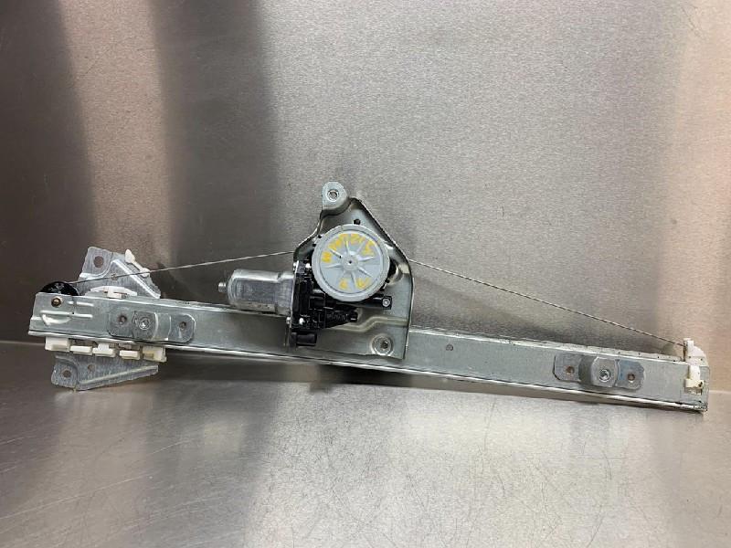 RAAMMECHANIEK LINKS VOOR Suzuki Grand Vitara II (JT), Auto-onderdelen, Gebruikt, Suzuki