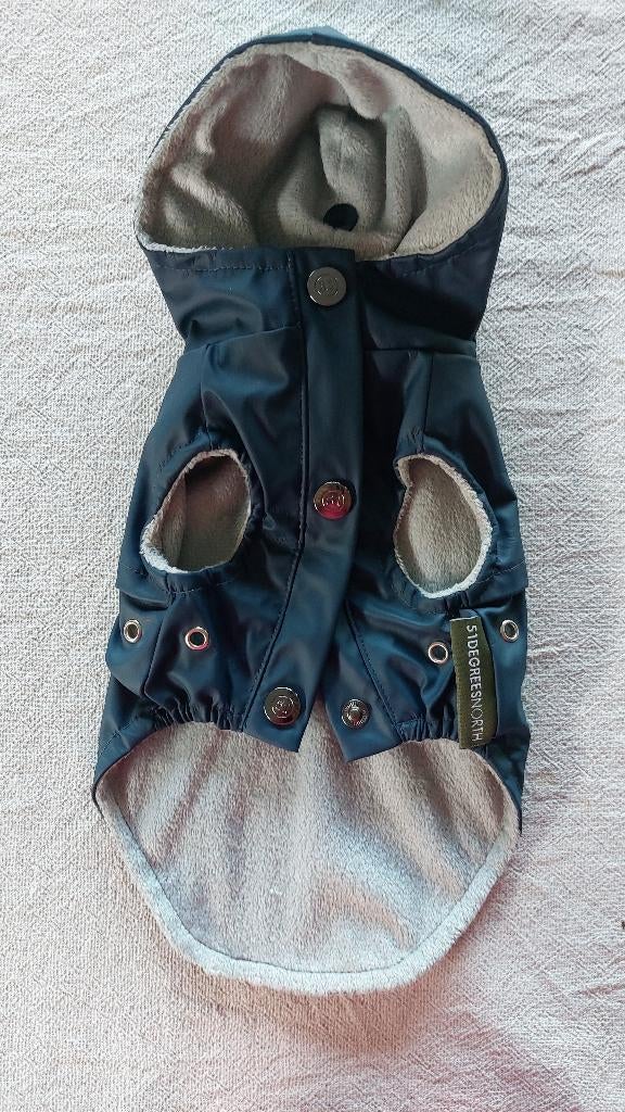 Regenjasje 51 Degrees North / maat 24, Enlèvement ou Envoi, Comme neuf, Imperméable pour chien