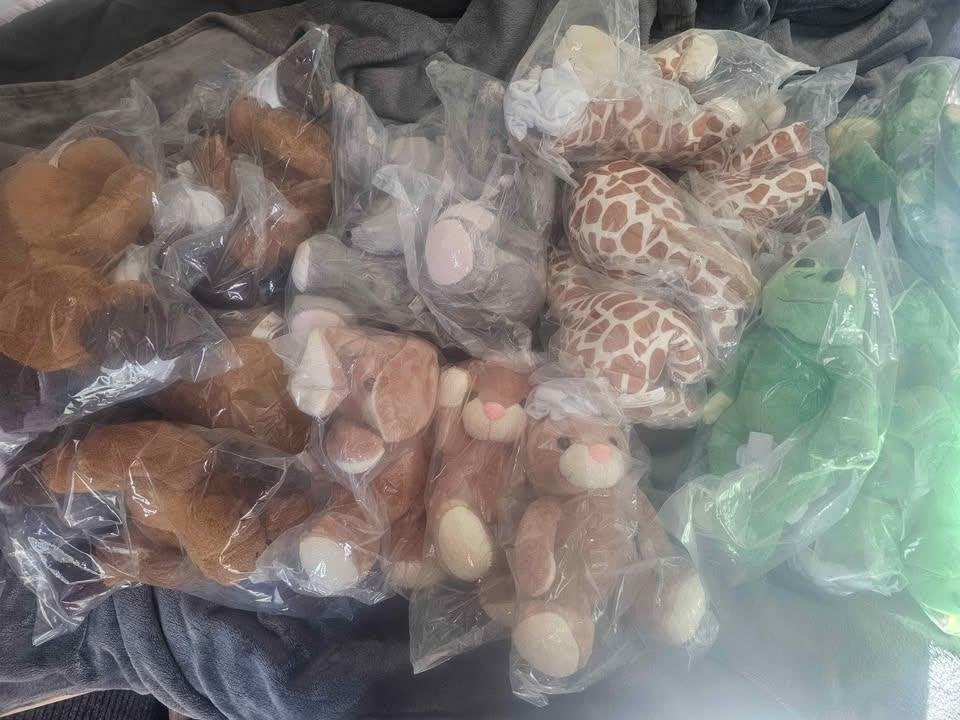 27 peluche avec t-shirt sublimable, Enlèvement, Neuf, Avec vêtements ou accessoires