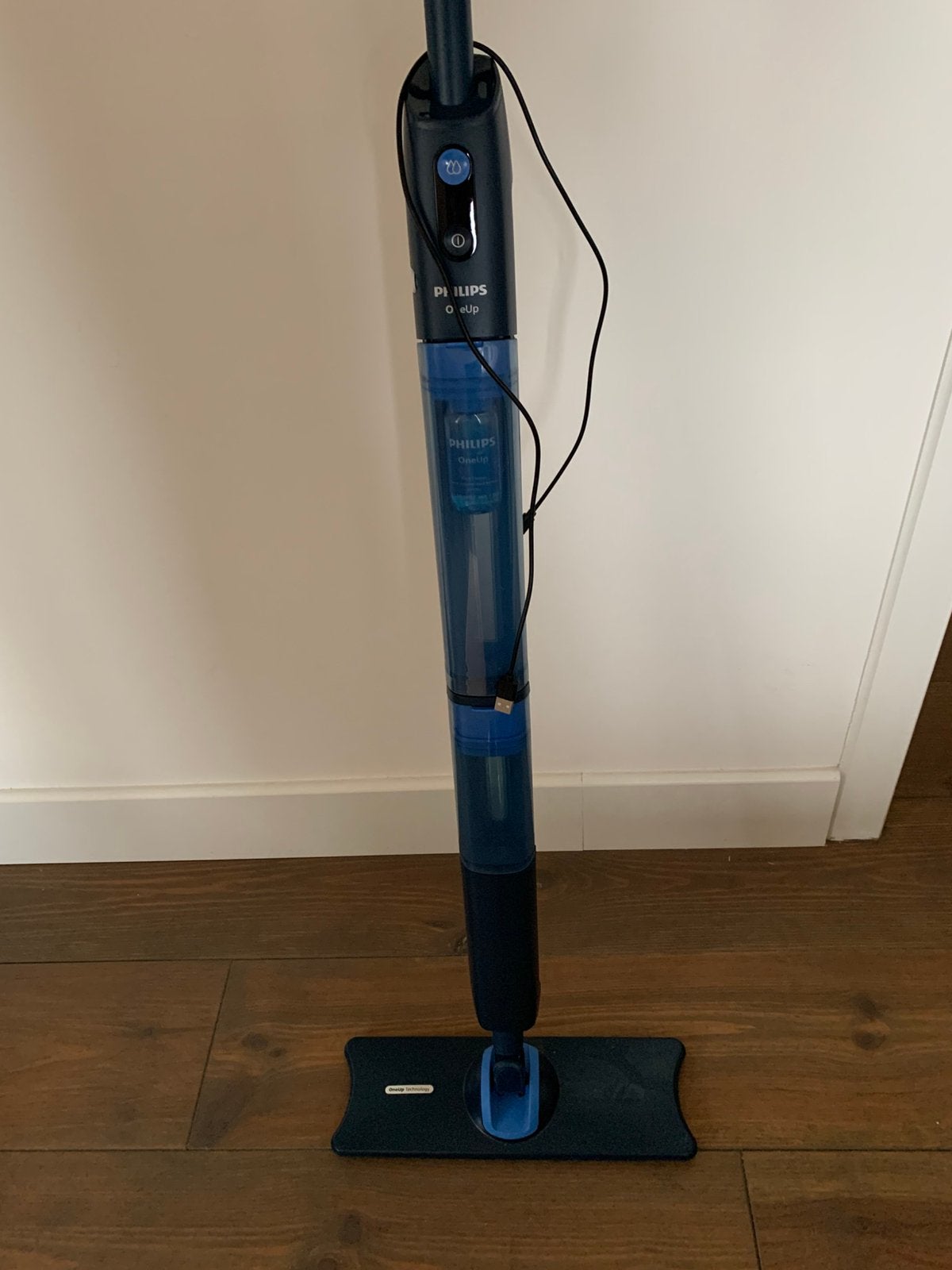Serpillère électrique Philips OneUp 5000, Enlèvement, Comme neuf, Sans fil, Philips