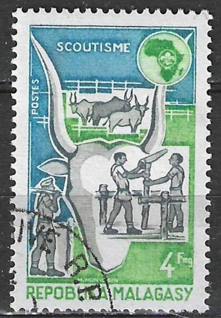Madagascar 1974 - Yvert 538 - Scoutisme - 4 pieds (ST), Envoi, Affranchi