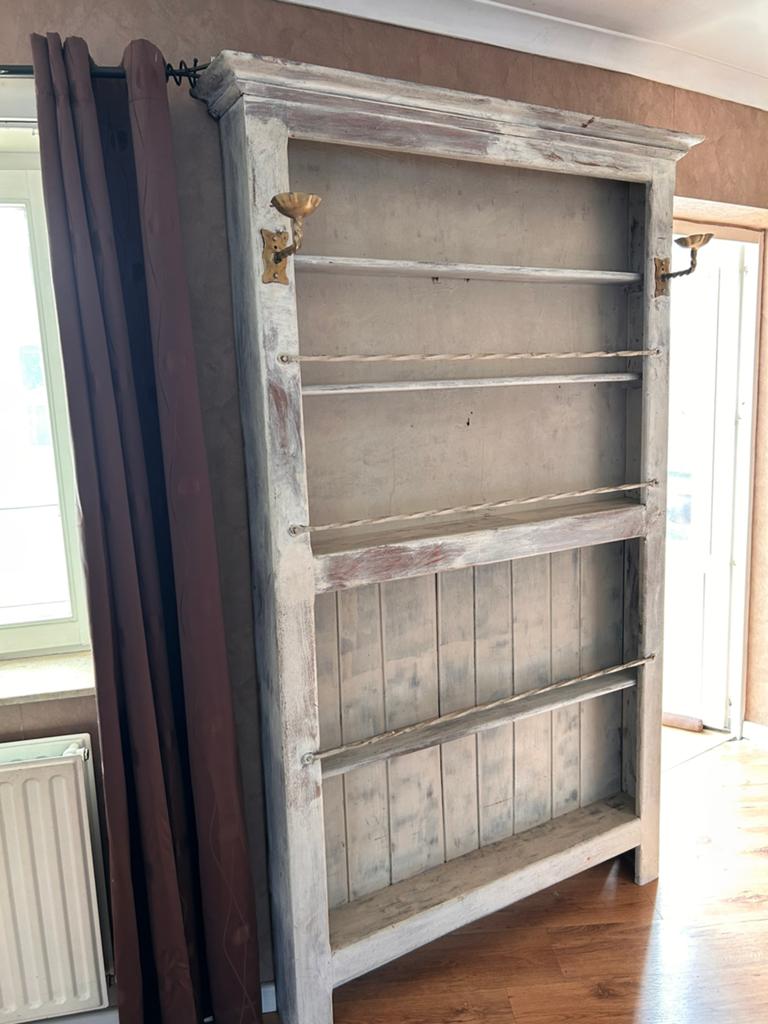 Smalle boekenkast of kast voor decoratieve elementen., Huis en Inrichting, Kasten | Vitrinekasten, Ophalen, Gebruikt, 100 tot 150 cm