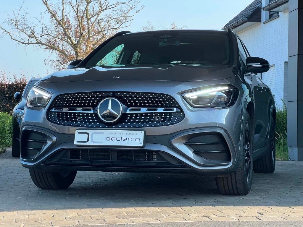 Mercedes GLA 180 AMG 2025 panodak 360camera keylessgo, Autos, 100 kW, Achat, Euro 6, Entreprise