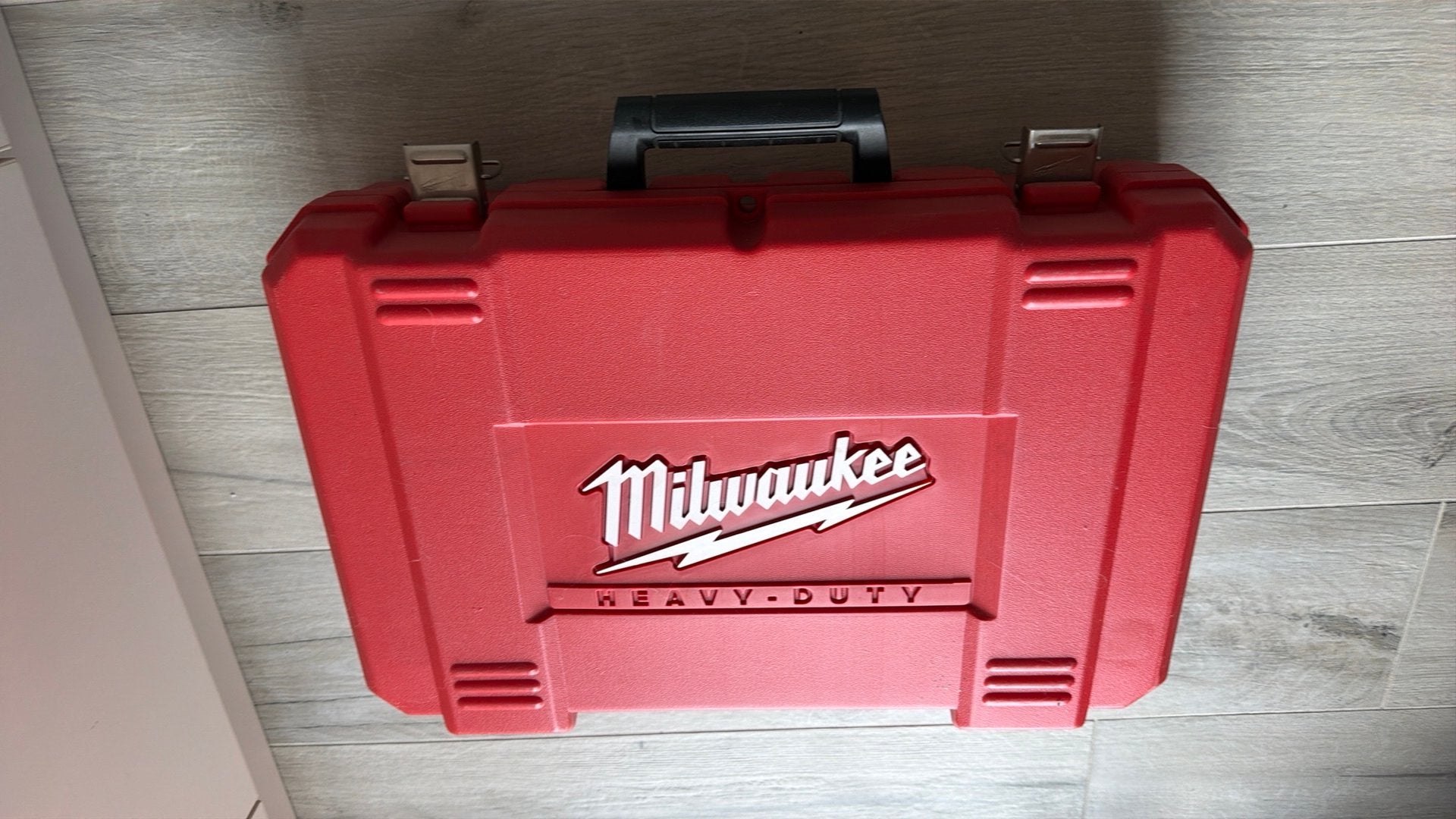 Milwaukee haakse boormachine, Ophalen, Gebruikt