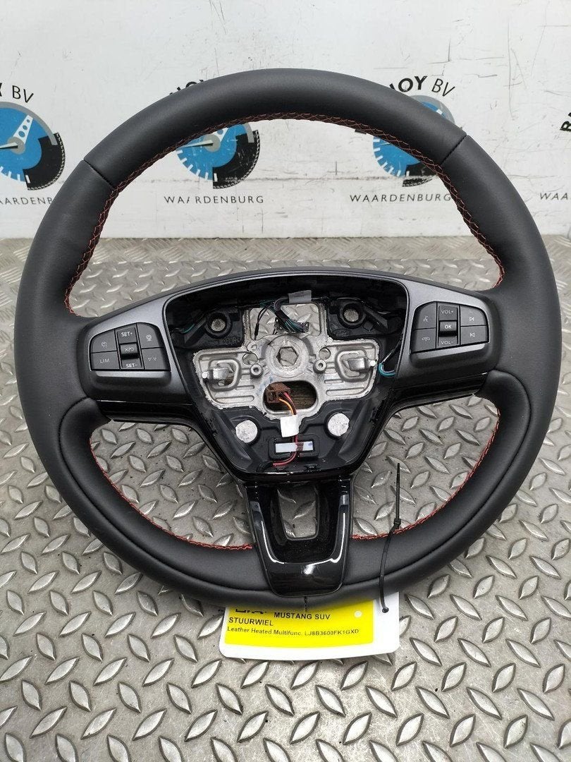 FORD MUSTANG SUV PREMIUM AWD STUURWIEL LJ8B3600FK1GXD 2022, Ophalen of Verzenden, Gebruikt, ARN erkend
