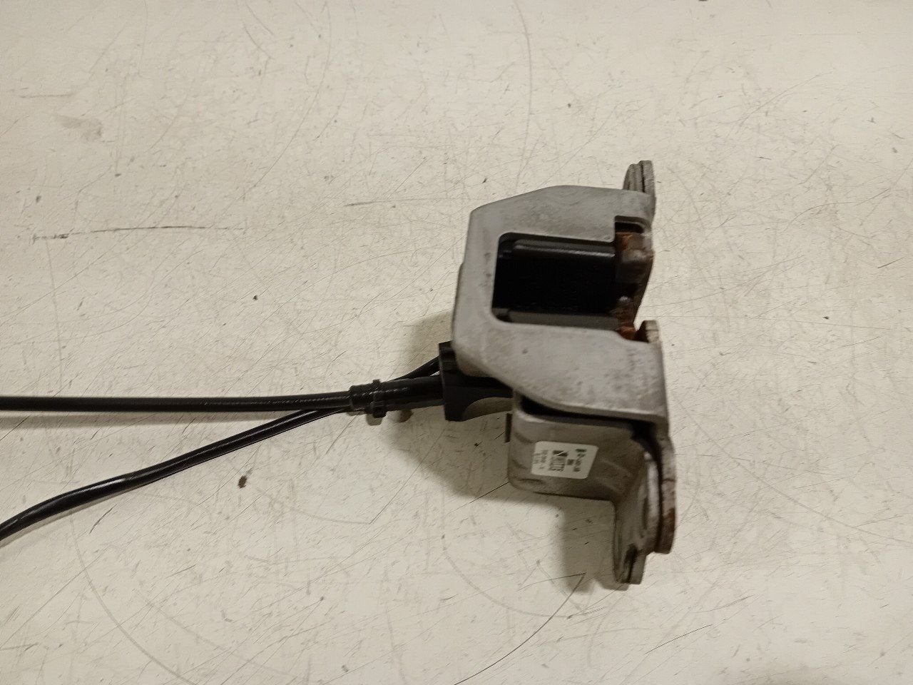Slot mechaniek portier links achter BMW i3, Onderdelen@venauto.nl, Van der Ven Autorecycling B.V., Gebruikt, Ettenseweg 76, 4706 PB Roosendaal, The Netherlands