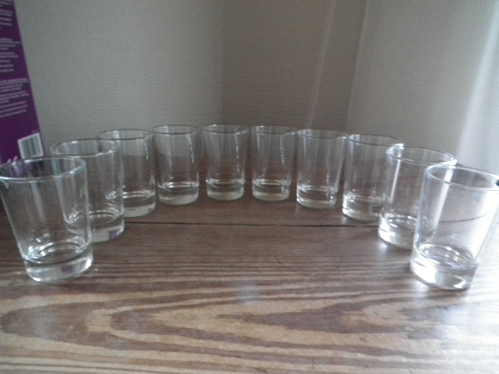 10 verrines (hauteur 7 cm/ diamètre 4,5 cm) état impeccable, Maison & Meubles, Verre ou Verres, Comme neuf, Verre, Classique