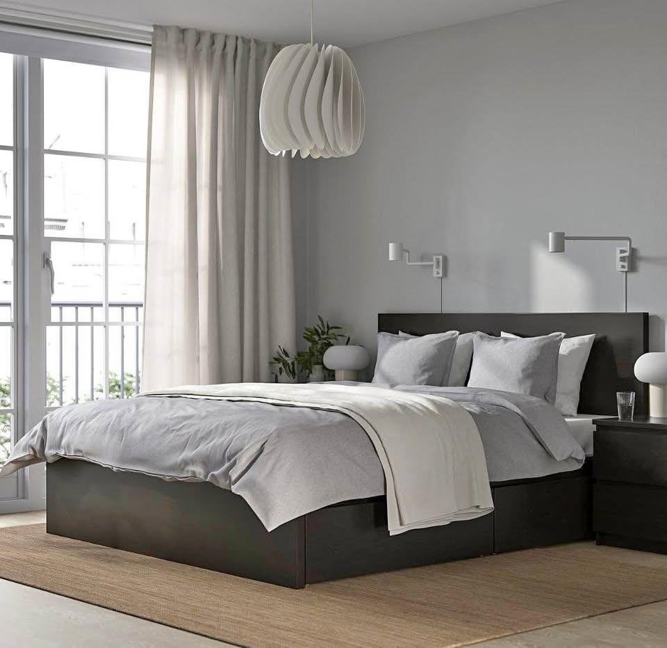 Lit IKEA MALM + 4 tiroirs, Enlèvement, Bois, Deux personnes, Noir