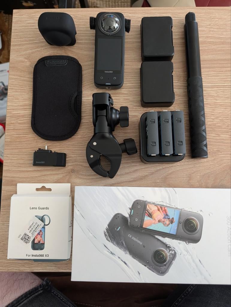 Insta360 X3 camera bundle, Audio, Tv en Foto, Actiecamera's, Ophalen