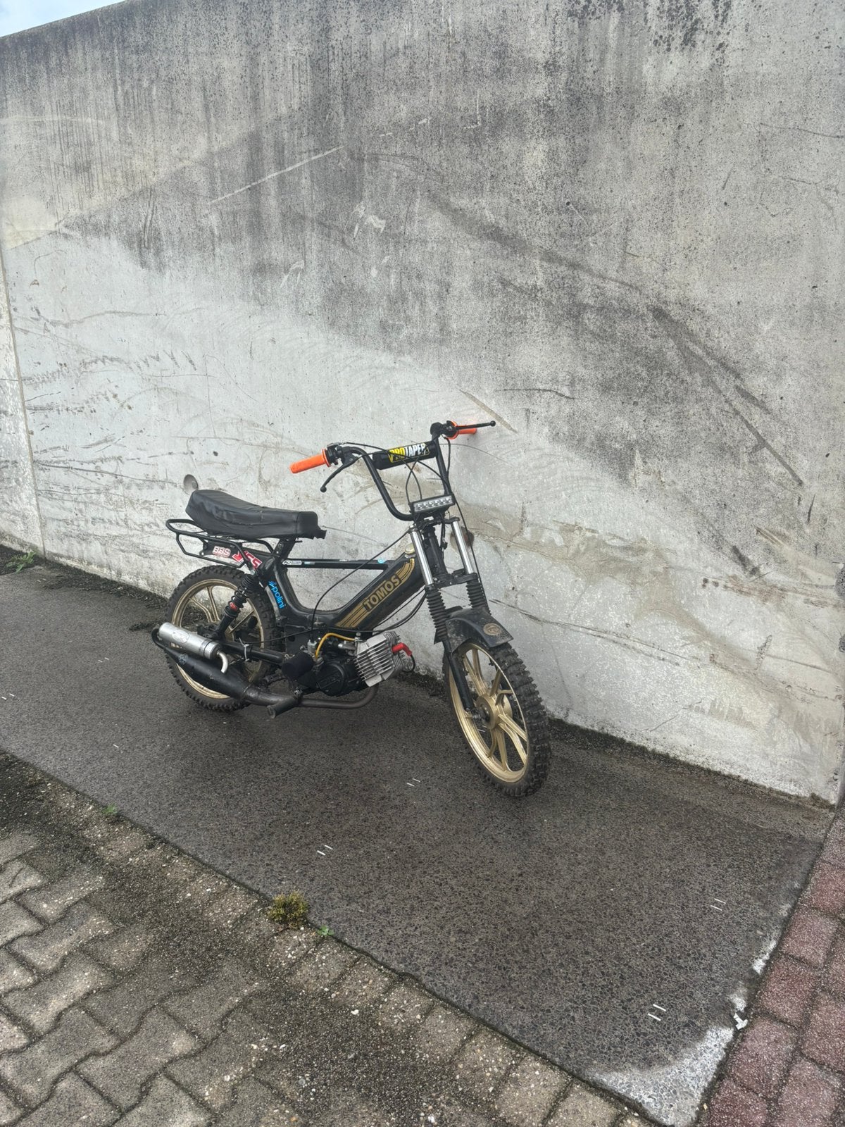 Tomos 65cc waardepijling, Fietsen en Brommers, Brommers | Crossbrommers, Ophalen, Zo goed als nieuw