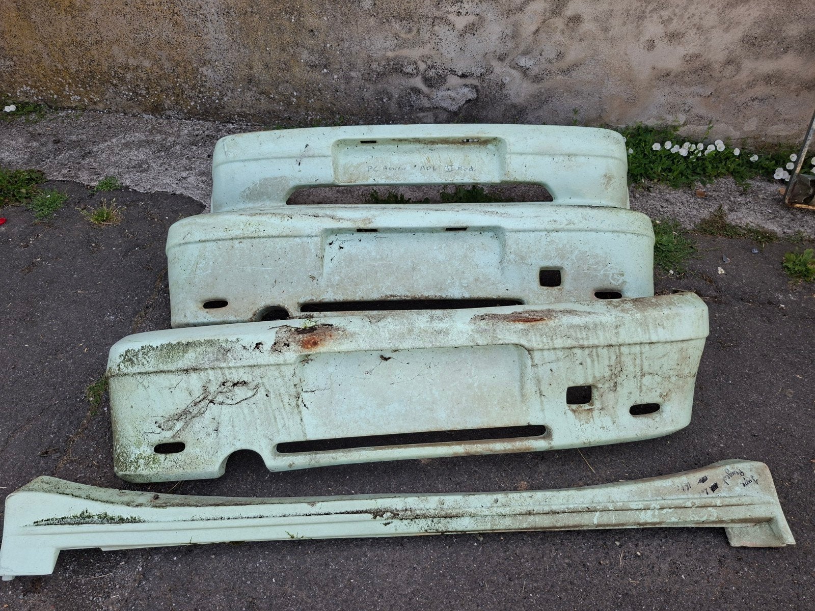 Cause doit faire place ...Piece peugeot 106, Enlèvement, Avant, Peugeot