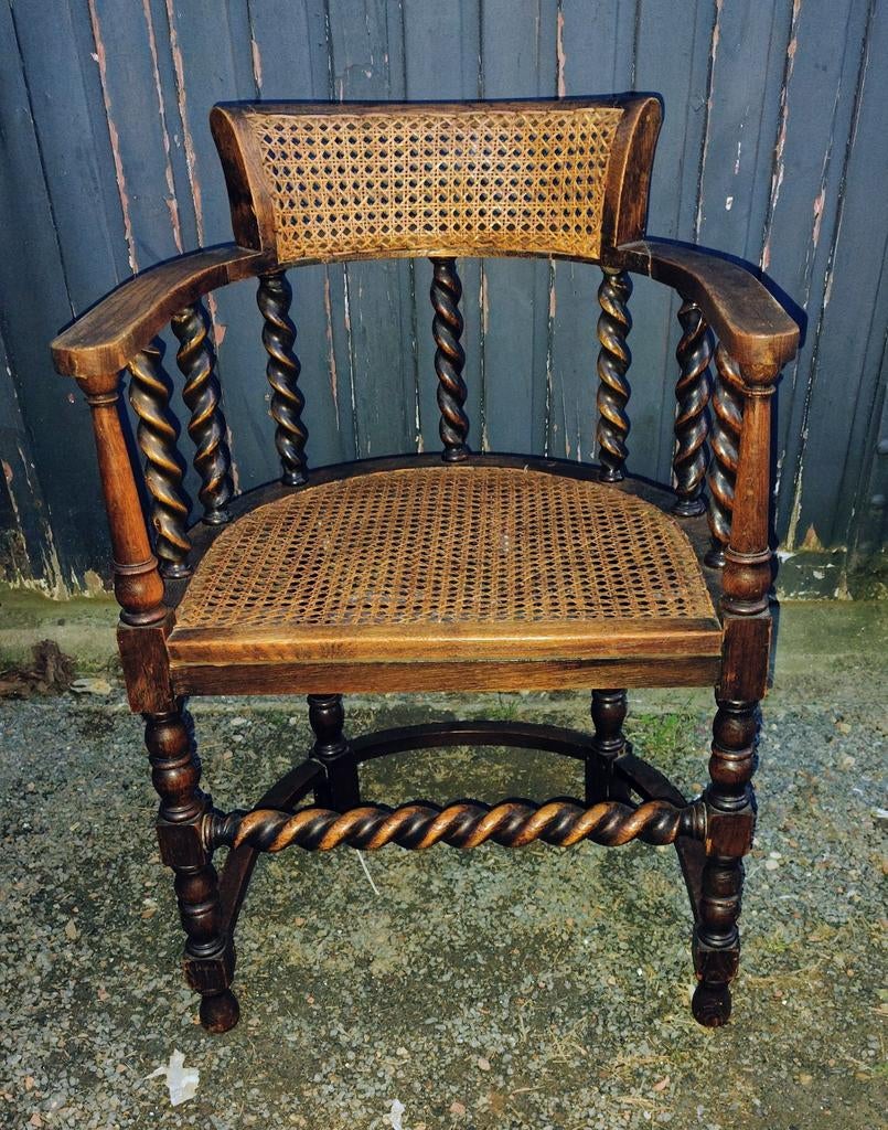 Chaise ancienne en bois, Enlèvement