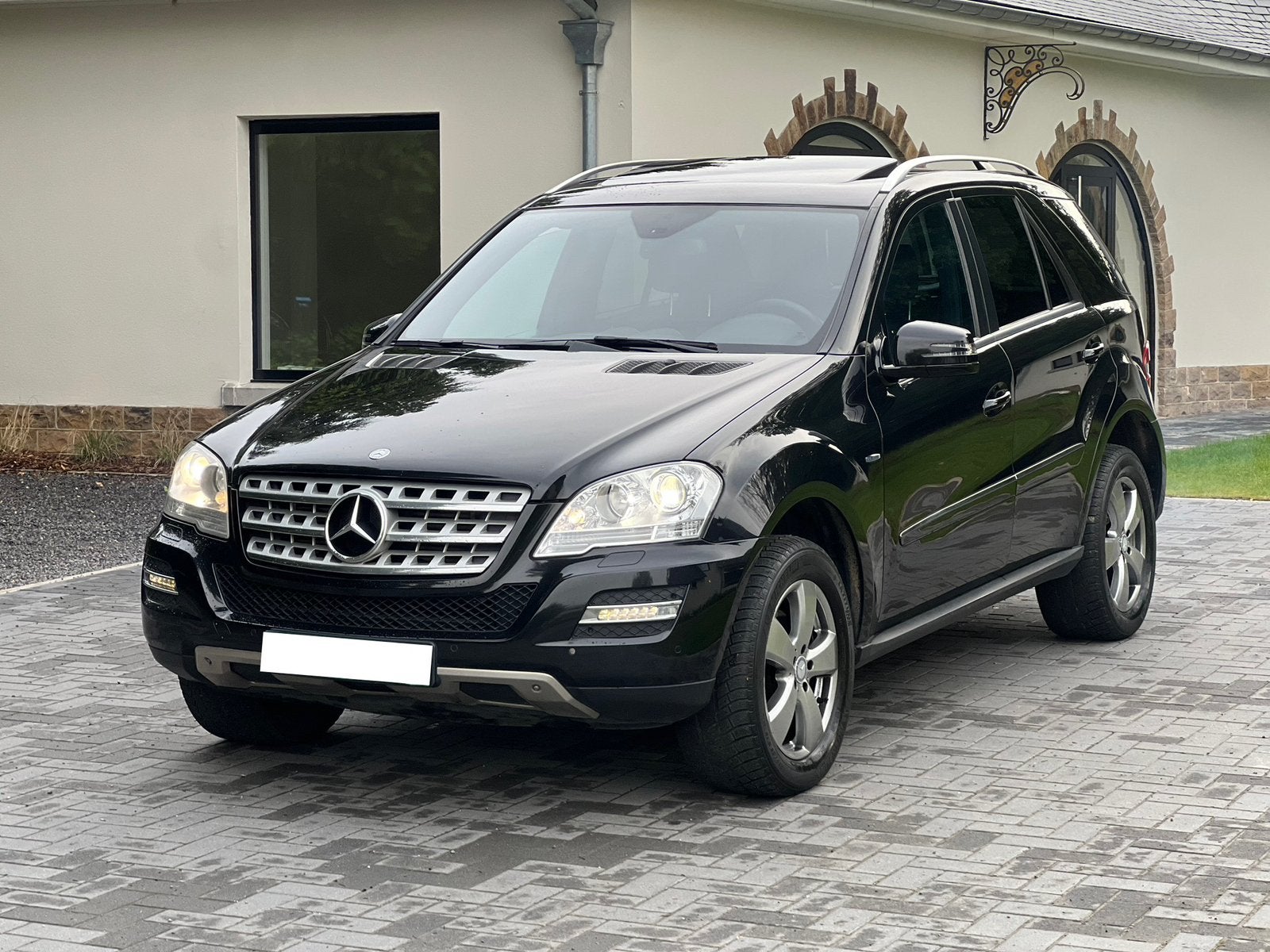 Mercedes ML300CDi 4MATIC +32465.10.59.78, Autos, Achat, 4 portes, Entreprise, Noir