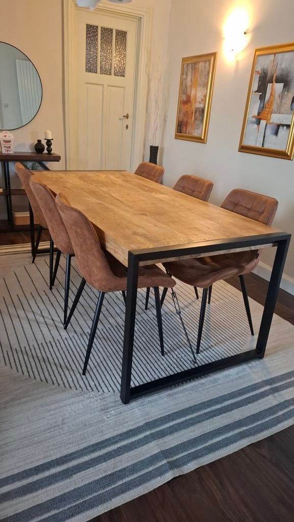 Eettafel met 6 stoelen, Ophalen
