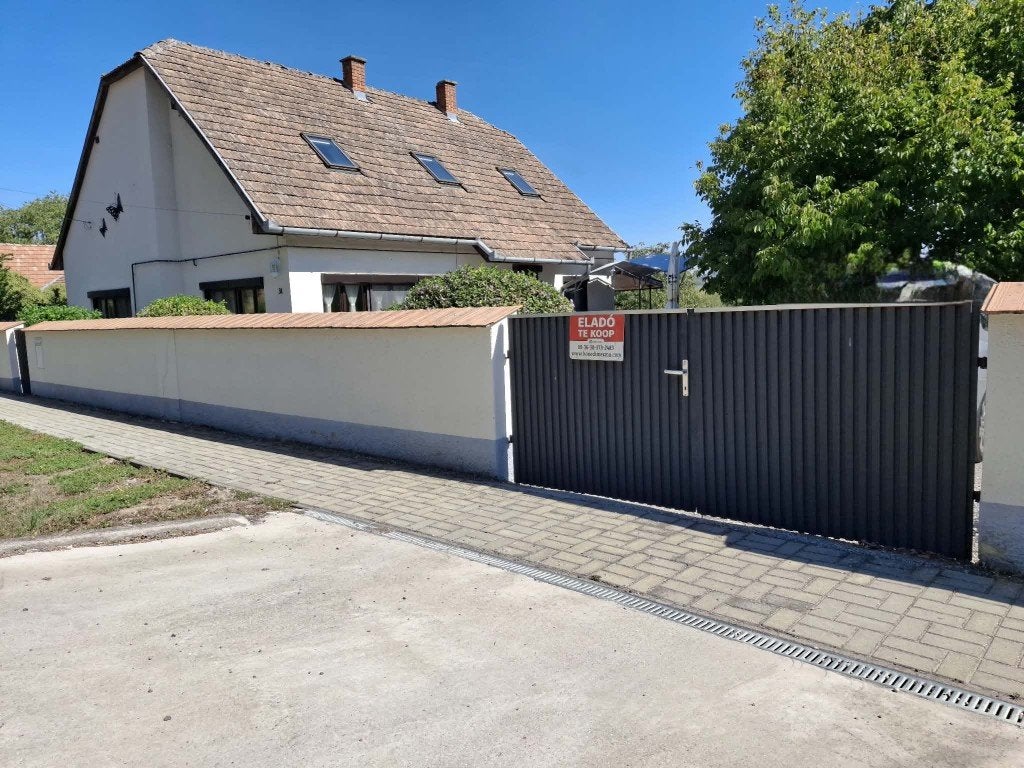 Csertő volledig instapklaar huis #1605 IN BEHANDELING, Immo, Dorp, 157 m², 3 kamers, Csertő