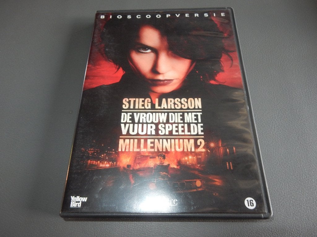nr.942 - Dvd: millennium 2 - thriller, Cd's en Dvd's, Vanaf 16 jaar, Nederlands, Actiethriller, Ophalen of Verzenden