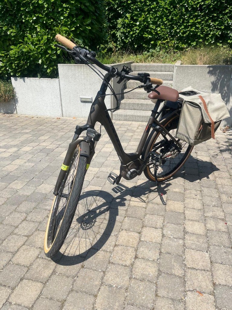 Vélo électrique SCOTT sub tour, Vélos & Vélomoteurs, Autres marques, 47 à 51 cm, 50 km par batterie ou plus, Comme neuf