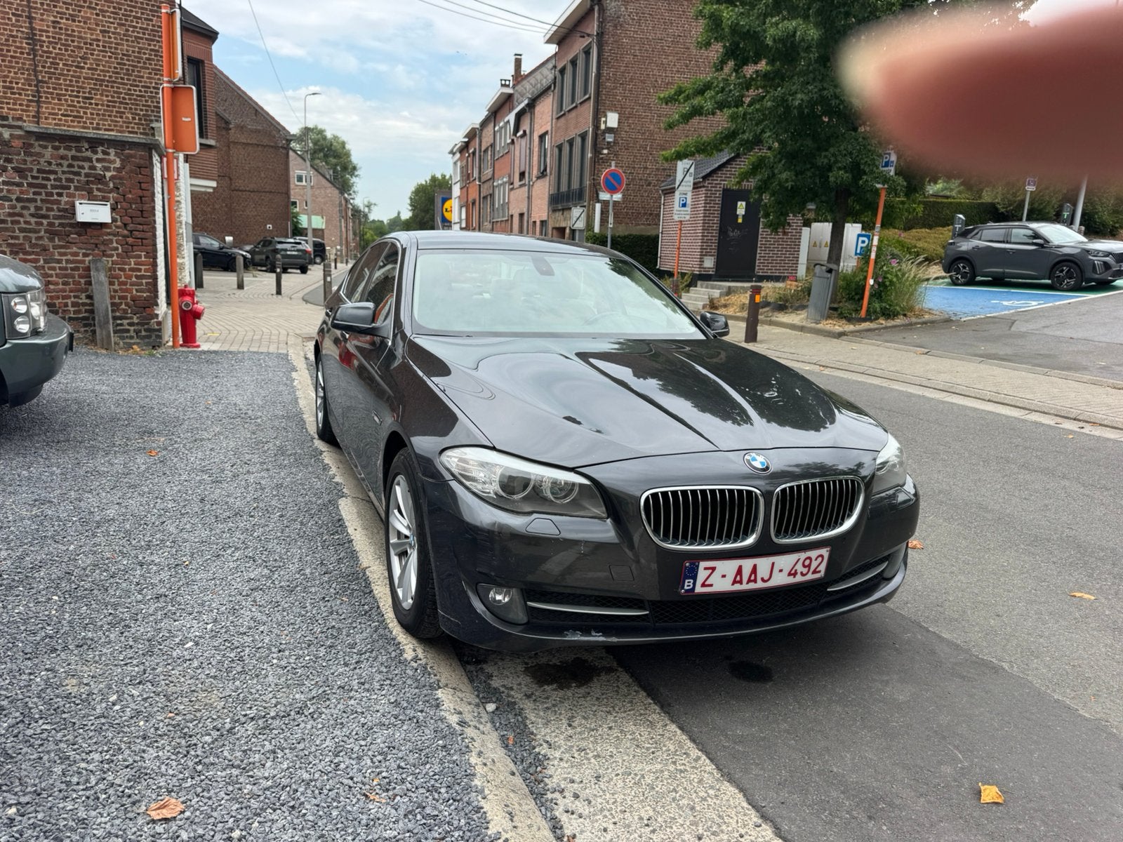 Bmw 520 D Automatic full roule impecable bien entretrnue, Autos, BMW, Cuir, Euro 5, Entreprise, Carnet d'entretien