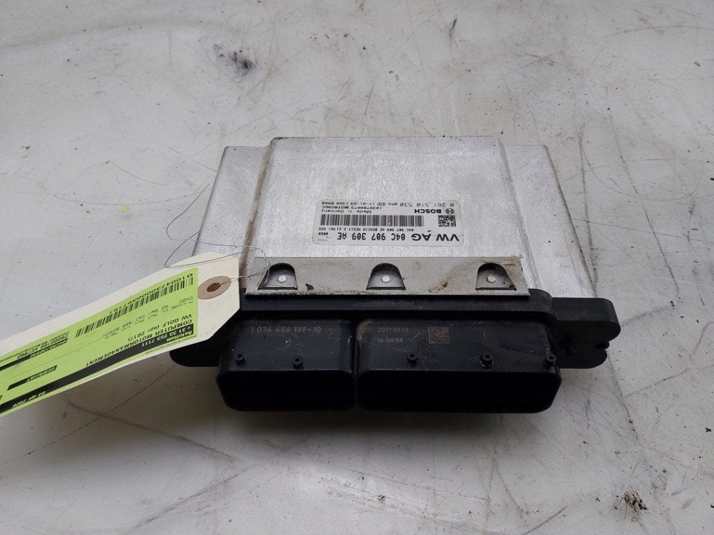 CALCULATEUR MOTEUR ECU Volkswagen Golf VII (AUA), Robert Bosch AG, Volkswagen, Utilisé, Robert-Bosch-Allee 1
74232  Abstatt, DE