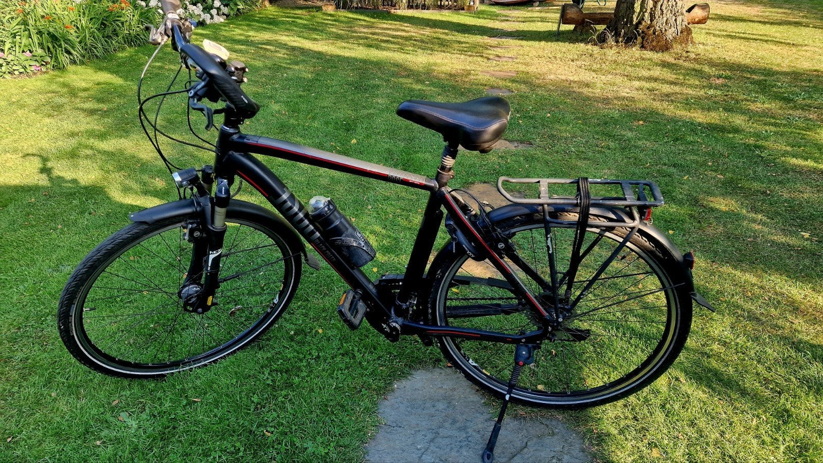 Rose Black Creek touringfiets., Enlèvement
