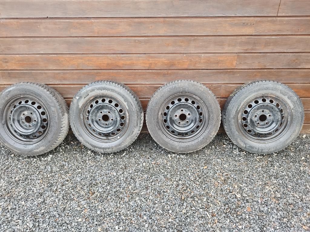 Jante en tôle, 15 pouces, Pneus hiver, Enlèvement, Utilisé