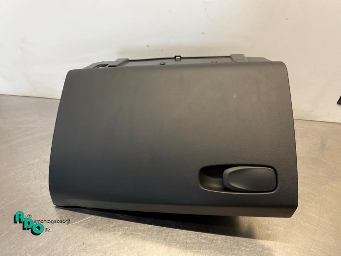 Boîte à gants d'un Volvo V40 (V40 12-), -, 3 mois de garantie, -, -