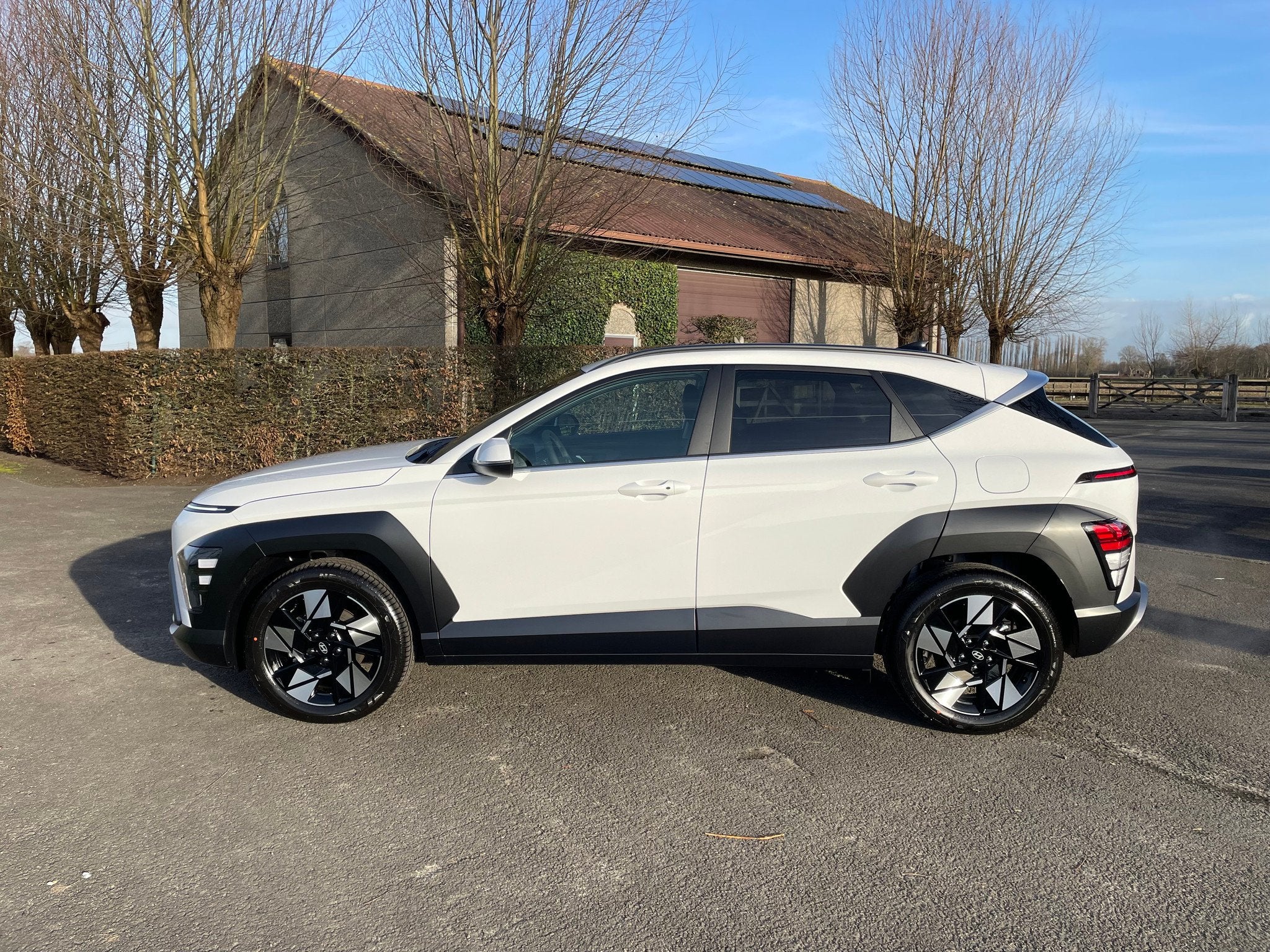Hyundai KONA HEV FEEL - hybride automaat, Auto's, Parkeersensor, Stof, 4 cilinders, 5 zetels