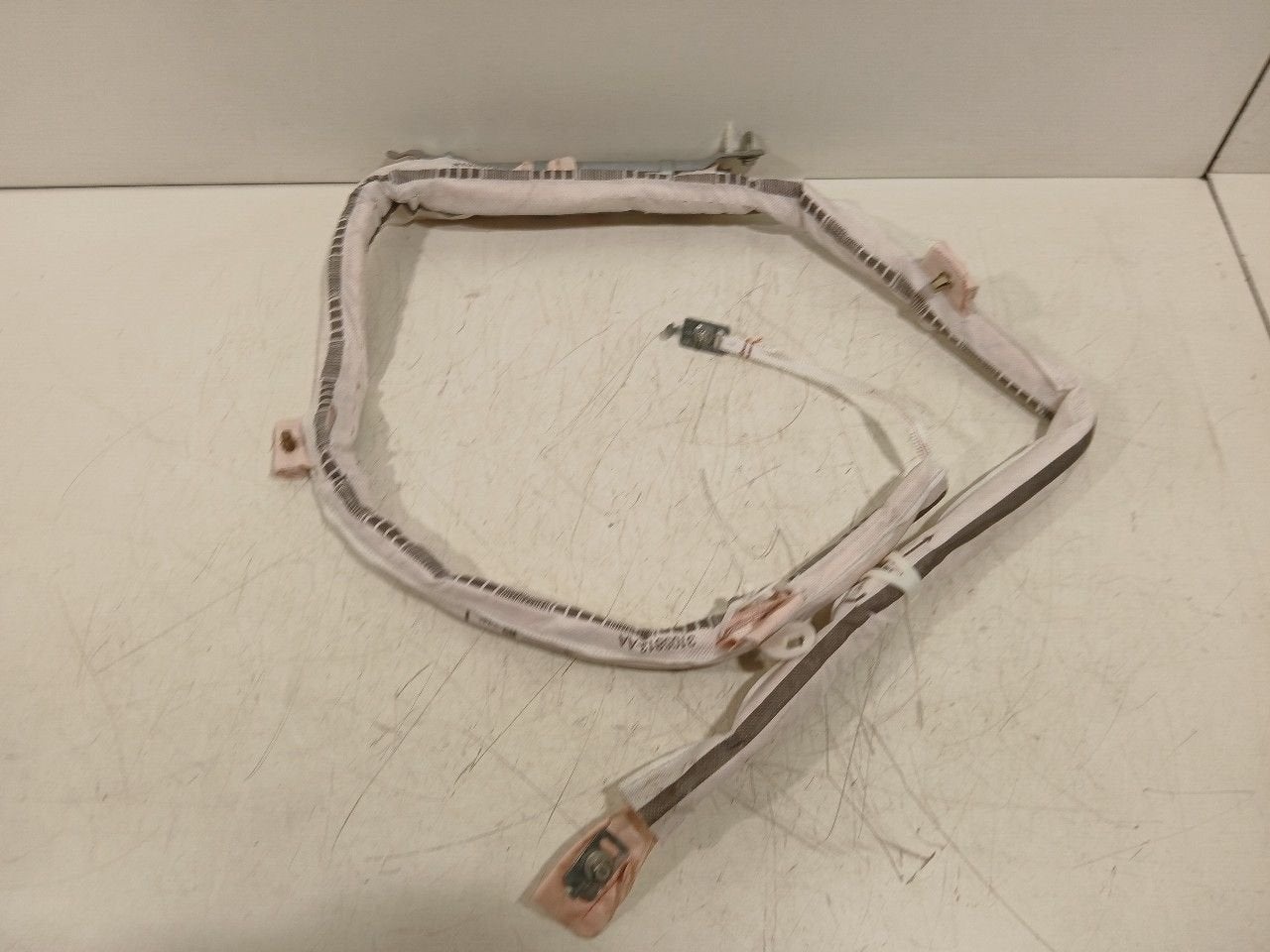 Gordijn airbag links Opel Astra, Onderdelen@venauto.nl, Van der Ven Autorecycling B.V., Gebruikt, Ettenseweg 76, 4706 PB Roosendaal, The Netherlands