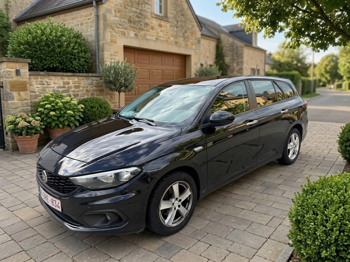 FIAT TIPO 1.4 BENZINE 2020 ** NAVI ** AIRCO **, Auto's, Fiat, Voorwielaandrijving, Dealer onderhouden, Stof, Euro 6