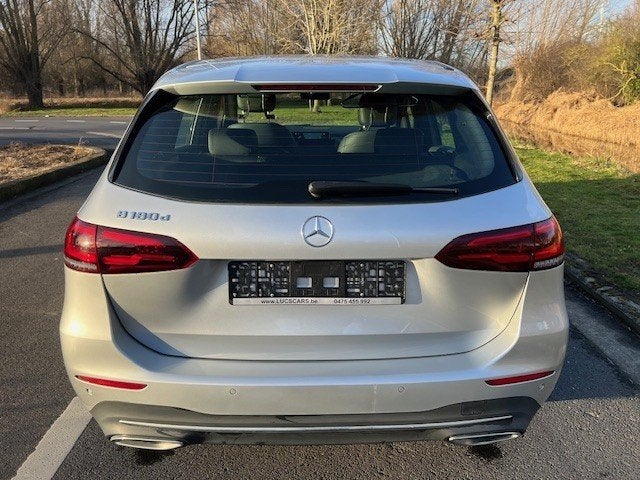 Mercedes Classe B 180 D automatique, Autos, Mercedes-Benz, Argent ou Gris, Achat, Euro 6, Entreprise