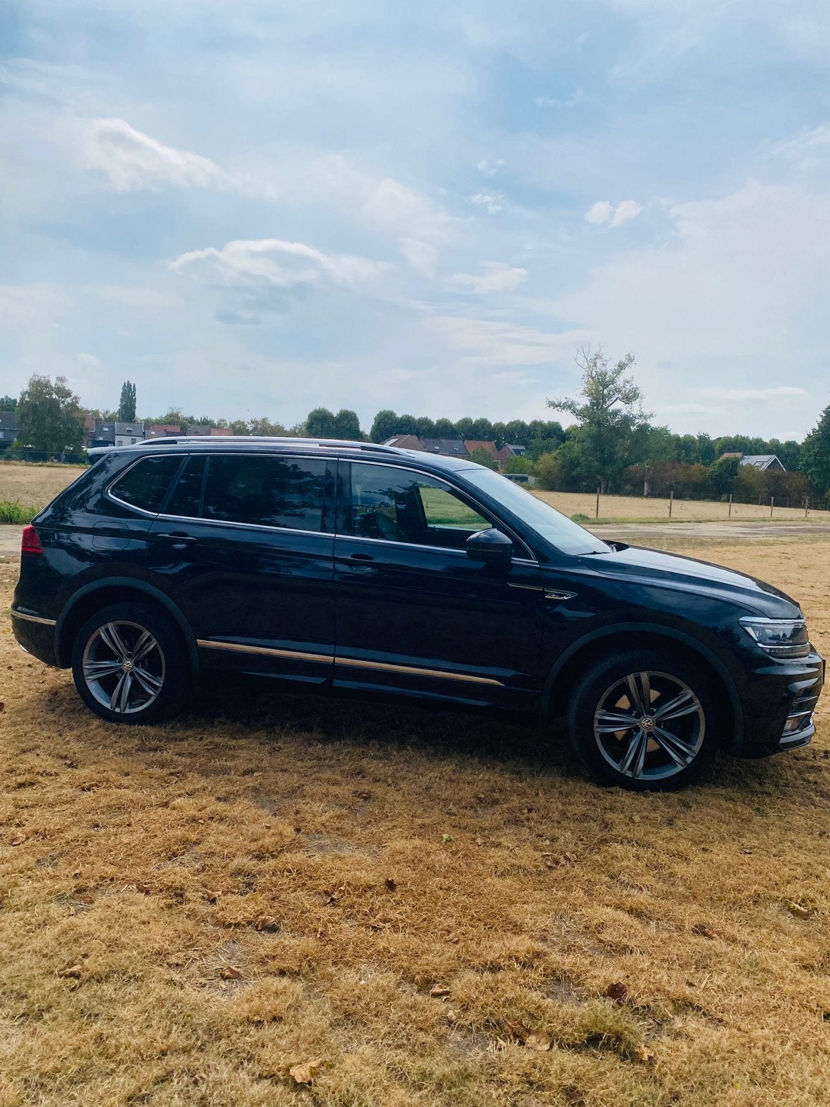 Vw tiguan 2.0diesel 150pk/110kw/135000kms/7zitplaatsen, Leder, Diesel, 5 deurs, Particulier