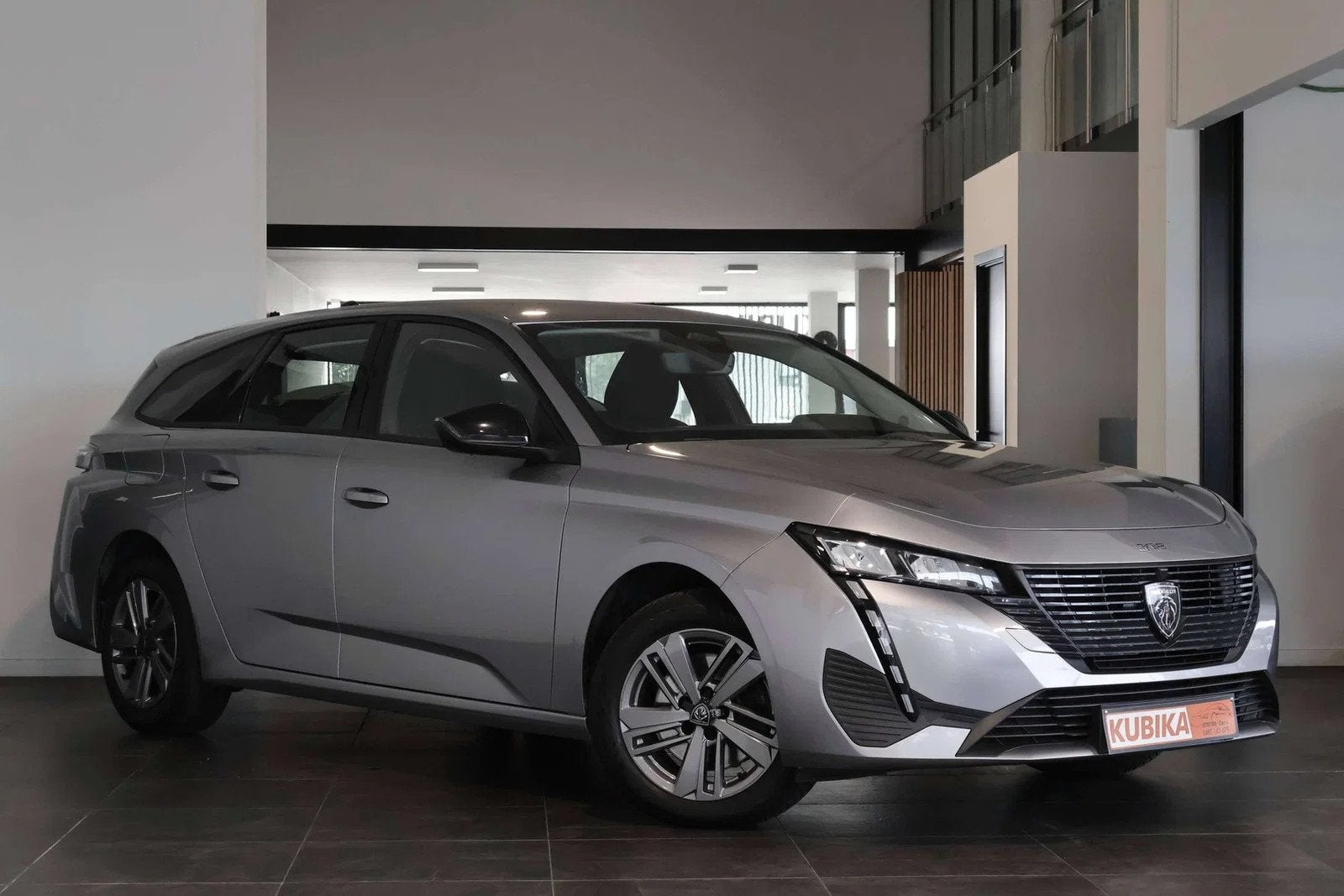 Peugeot 308 308 SW 1.2 PureTech BTW* ACC LijnA Garantie*, Argent ou Gris, Achat, Euro 6, Entreprise