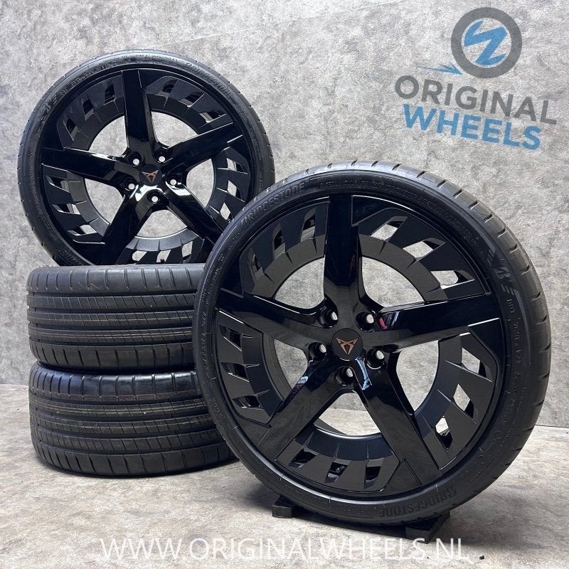 19 inch originele velgen + zomerbanden Cupra Leon 5FA601025L, Auto-onderdelen, 19 inch, Gebruikt, -, -