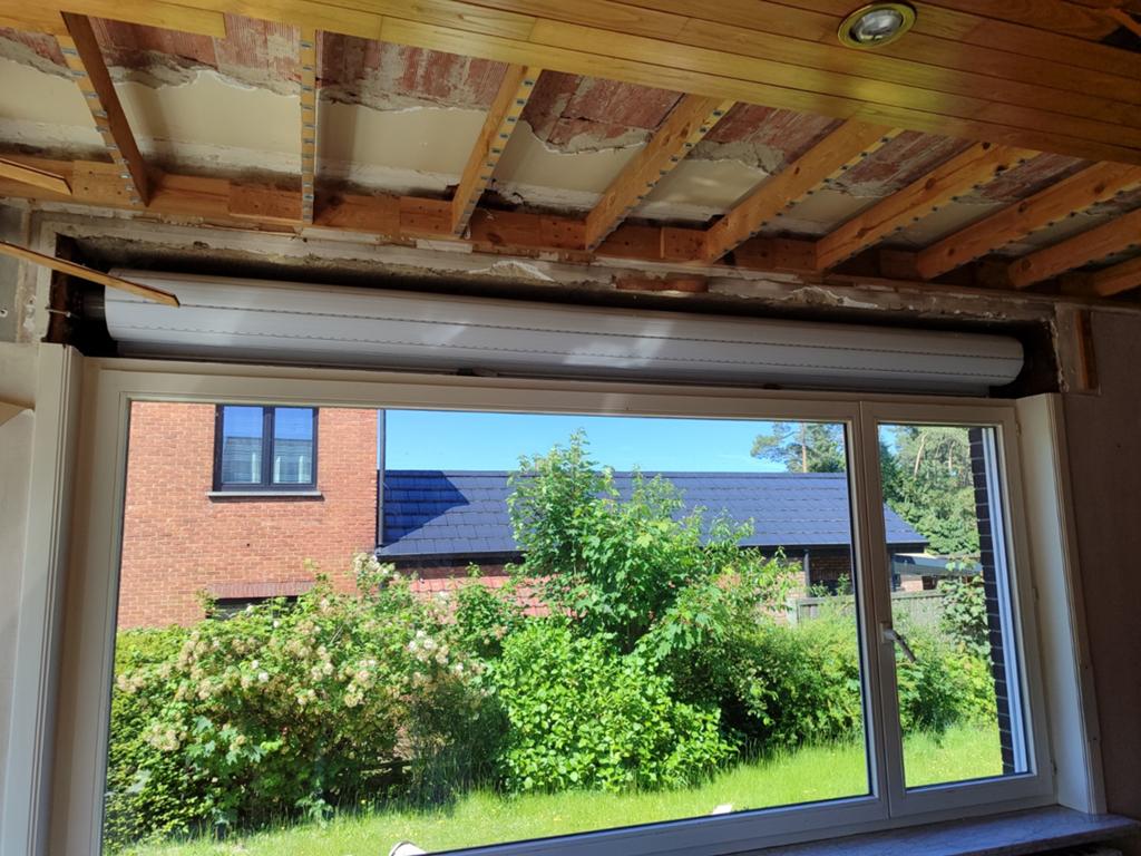 Electrische rolluik, Ophalen, Gebruikt, 200 cm of meer, Elektrische bediening