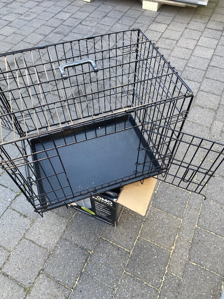 Honden bench, Ophalen, Zo goed als nieuw