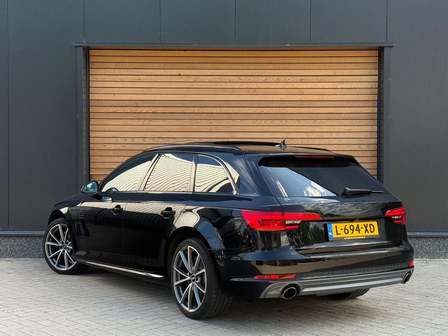 Audi A4 Avant 2.0 TFSI ultra Design Pro Line Plus B&O|KEYLES, Auto's, Audi, Automaat, Zwart, A4, Zwart