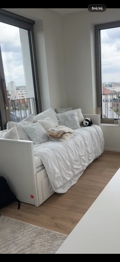 Ikea bed, Ophalen, Zo goed als nieuw, Wit