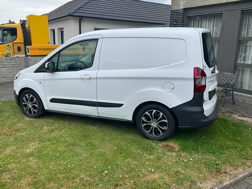 2014 Ford Transit Courier, Auto's, Gebruikt, Bedrijf, Handgeschakeld, Overige carrosserie
