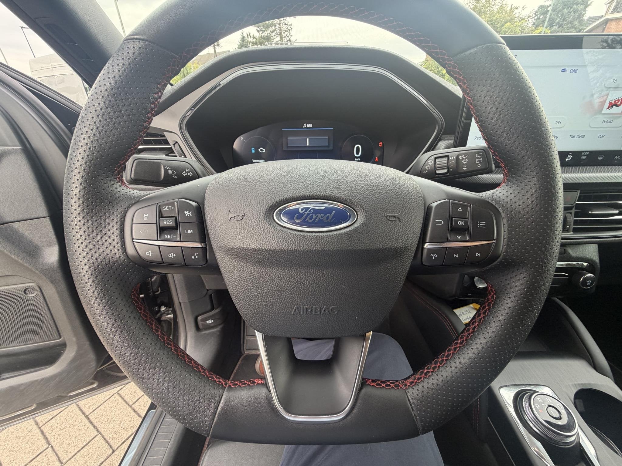 Ford Kuga FHEV ST-Line X - Winterpack - B&O - Camera, Auto's, Dealer onderhouden, Stof, 4 cilinders, 180 pk