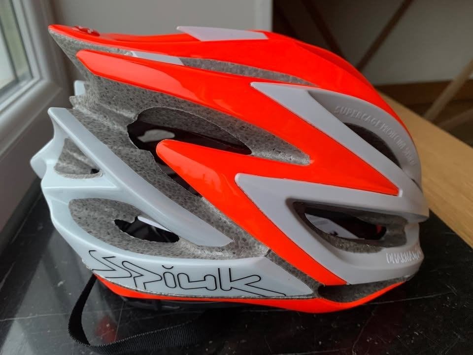 Nieuwe fietshelm Spiuk S/M, Fietsen en Brommers, Fietsaccessoires | Fietshelmen, Ophalen, S