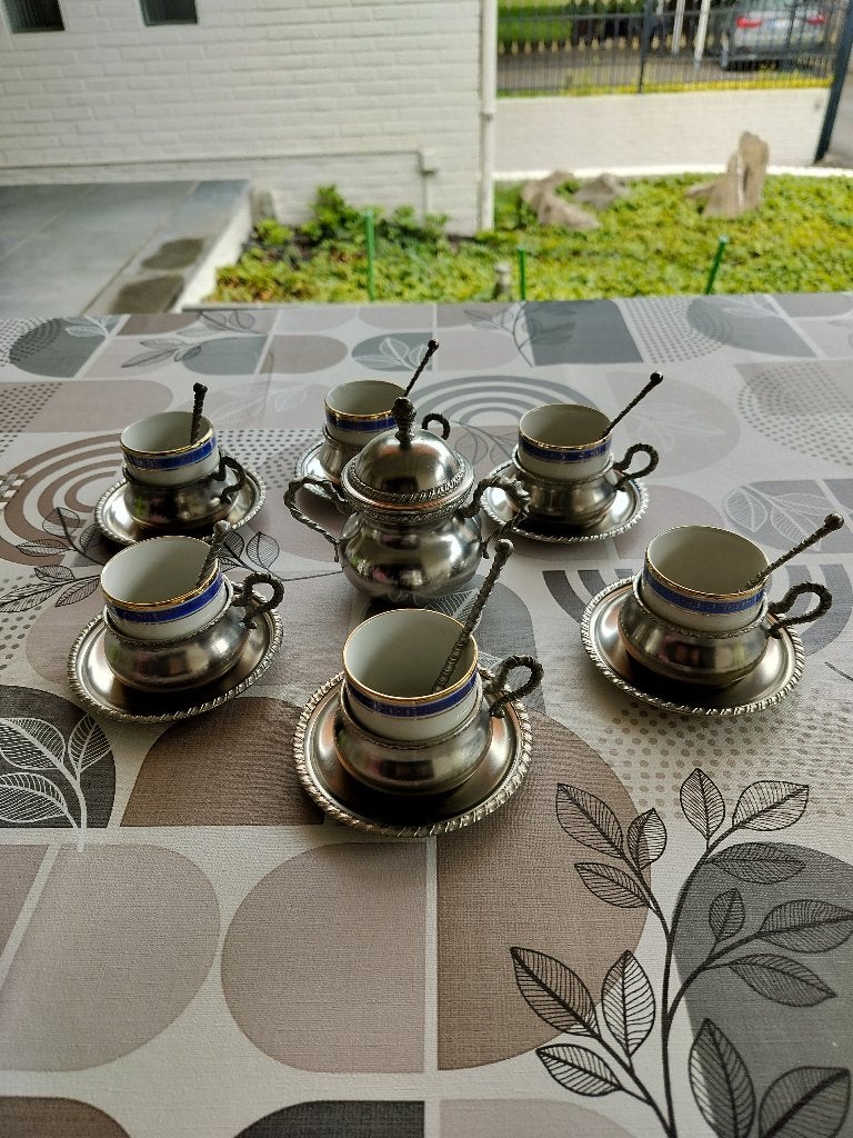Koffie set vintage, Envoi